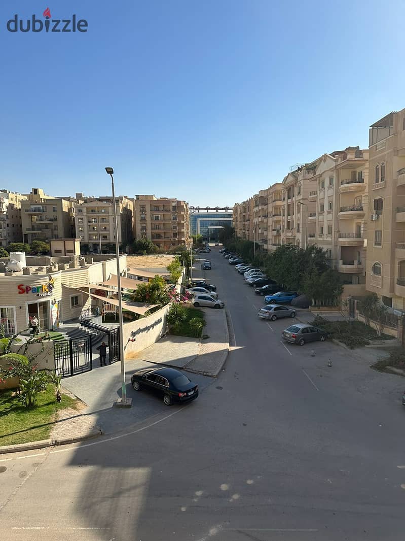 Second-floor apartment for sale by the owner in Al-Narges Buildings - 5th settlement- New Cairo - Garden View 4