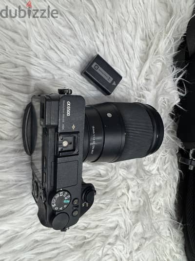 sony a6500 + meike lens