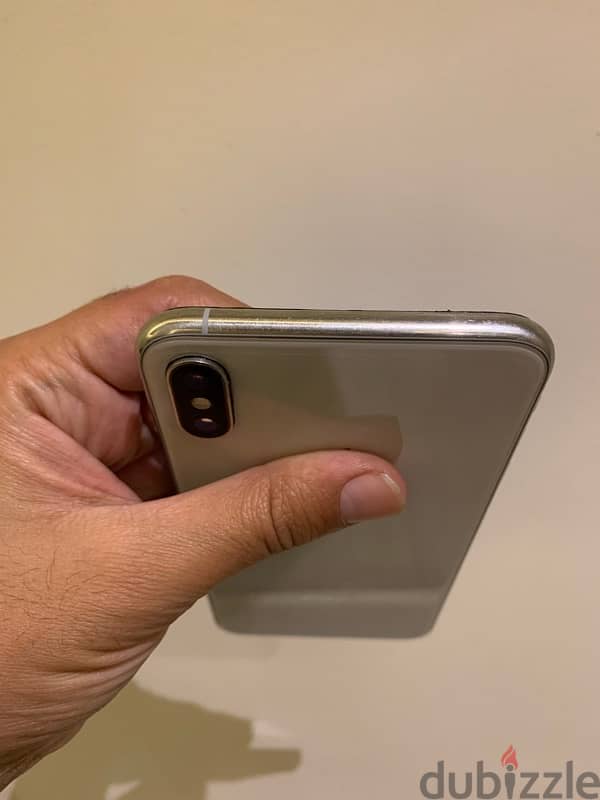 Xs max 256gb خطيين فعليين بالعلبة 8