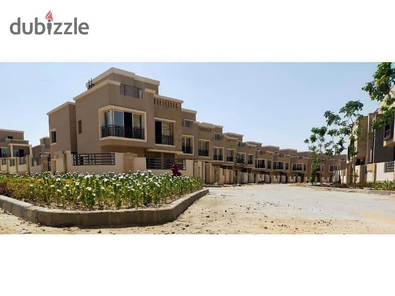 للبيع دوبلكس مساحة ( 224م) في كمبوند سراي علي طريق السويس وطريق محور الامل باقل سعر Sarai Compound on Suez Road and Al Amal Axis next to Madinaty 3