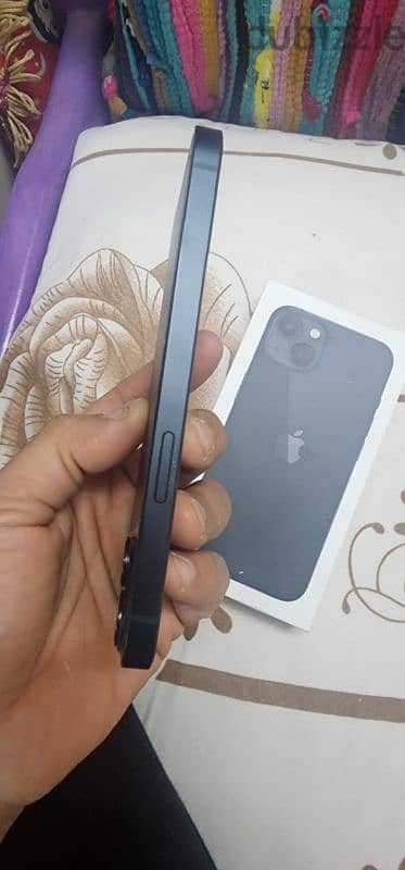 IPhone 13 ٢٥٦ جيجا بطاريه ٩٨