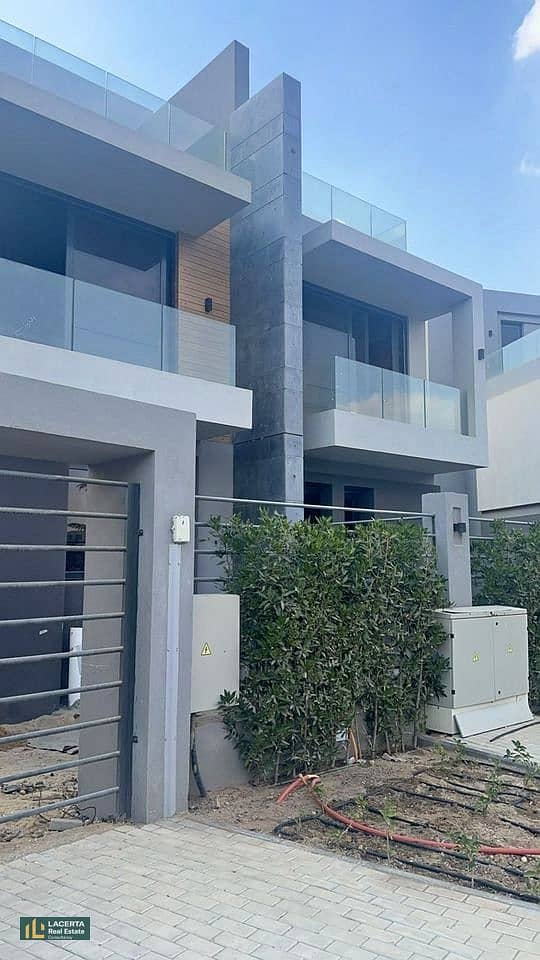 Immediate receipt villa of 298 square meters for sale in installments over 5 years in La Vista El Shorouk patio casa 8