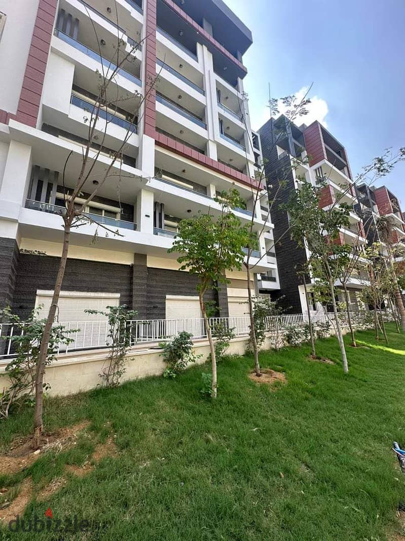 Studio 46 m for housing or investment, finished with kitchen units and air conditioners, in the capital ,with a down payment of 626K 0