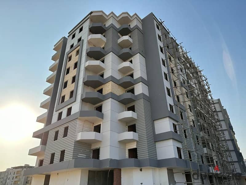 3 bed , earliest delivery , in Sarayat Katameya 8