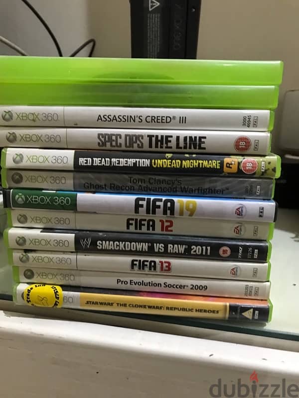 Xbox 360 Slim in Perfect Condition with 11 games 3