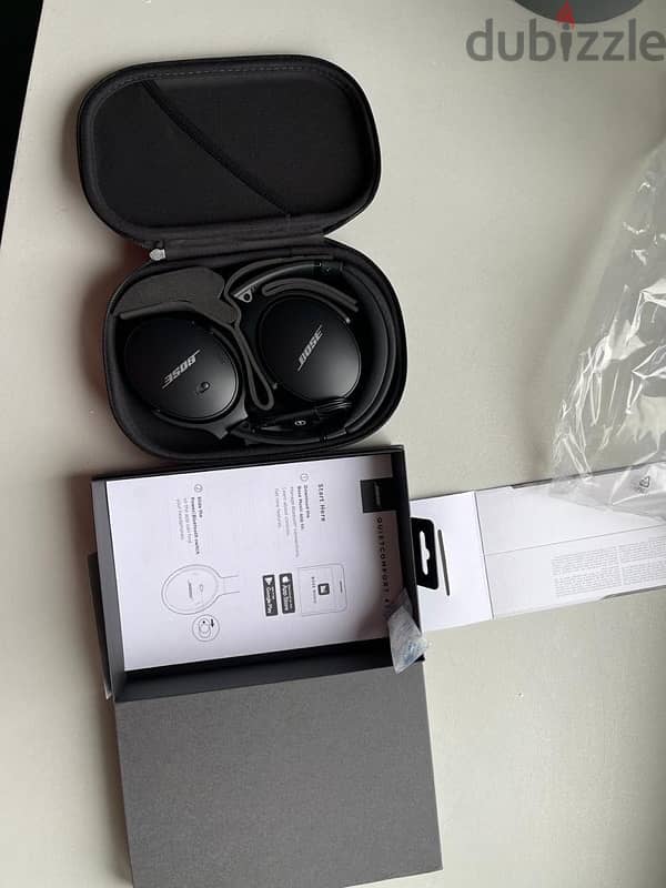 bose quietcomforts 45 noise cancellation sealed new 0