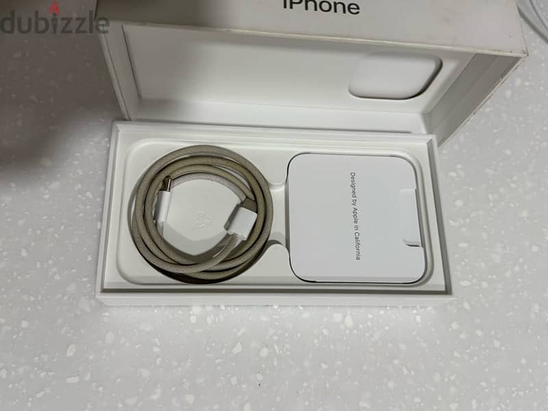 iPhone 15 Pro 256GB Natural Titanium 1