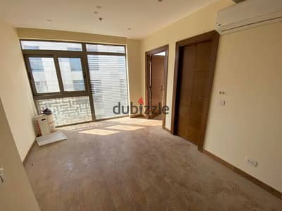 مكتب للايجار في الكورت يارد قلب الشيخ زايد  Office for rent in the courtyard in the heart of El Sheikh Zayed