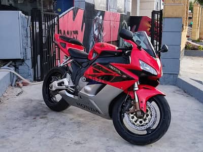 honda cbr1000rr