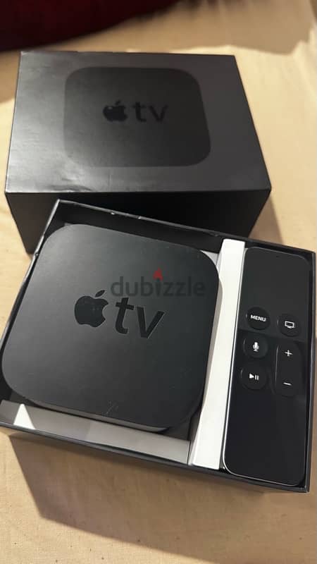 Apple TV - 32GB - Model A1625 - Black Edition 5