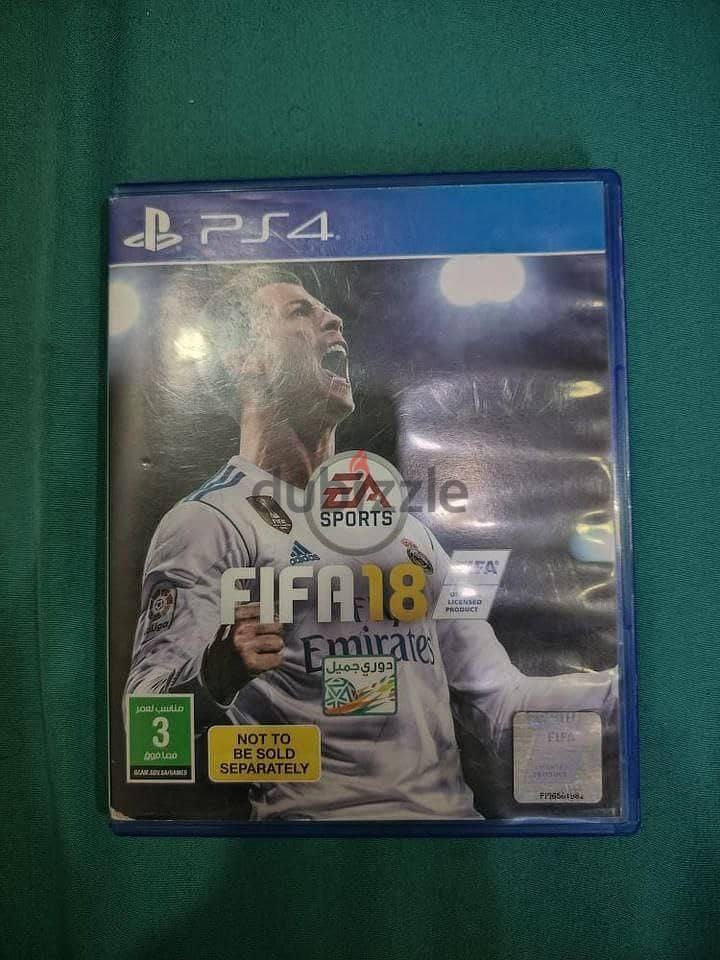 PS4 camera +3 cd games [ w2k18 - fifa 18 - need for speed rivals] 3