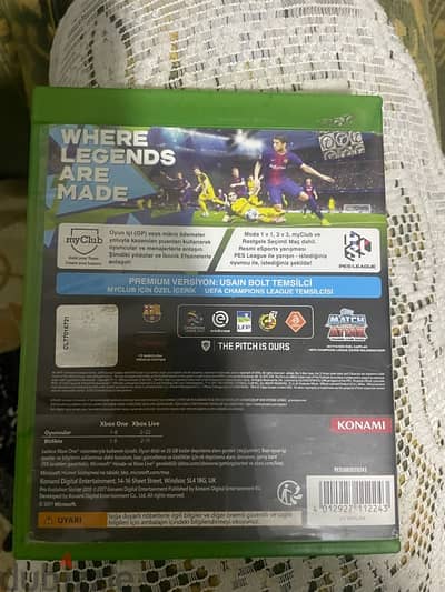 pes 18 Xbox one  CD