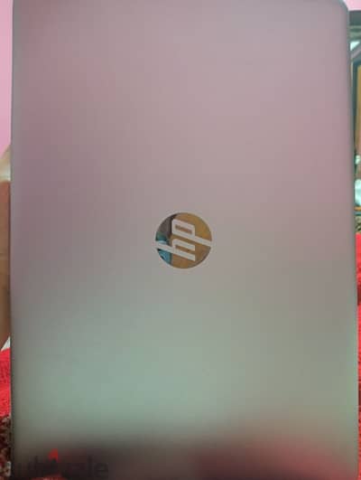 HP eleitbook 754g4