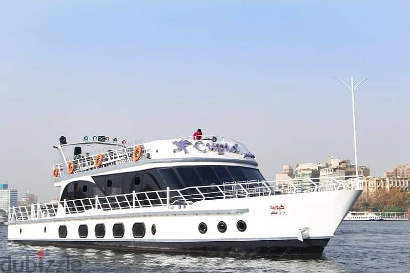 Luxury 27.5m Yacht For Sale in Cairo 2