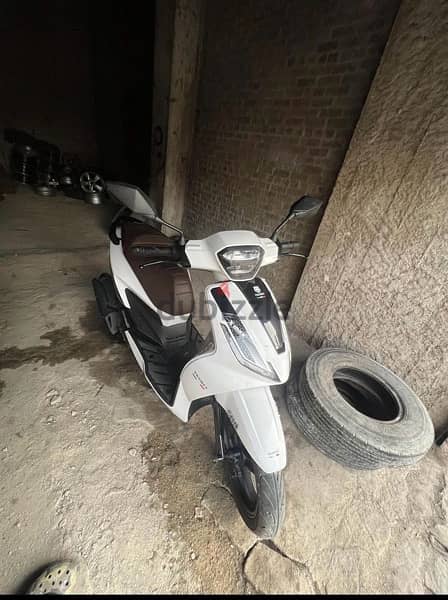 scooter xmax 2