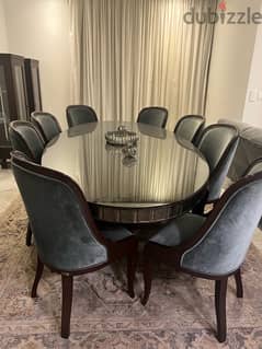 apex mila dining table like new 0