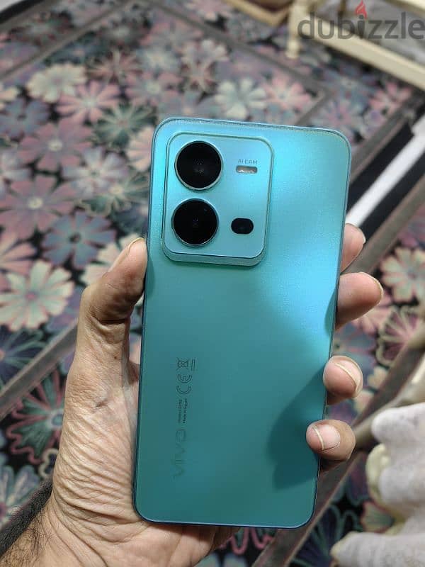 موبايل vivo v25 5g حاله ممتازه 1