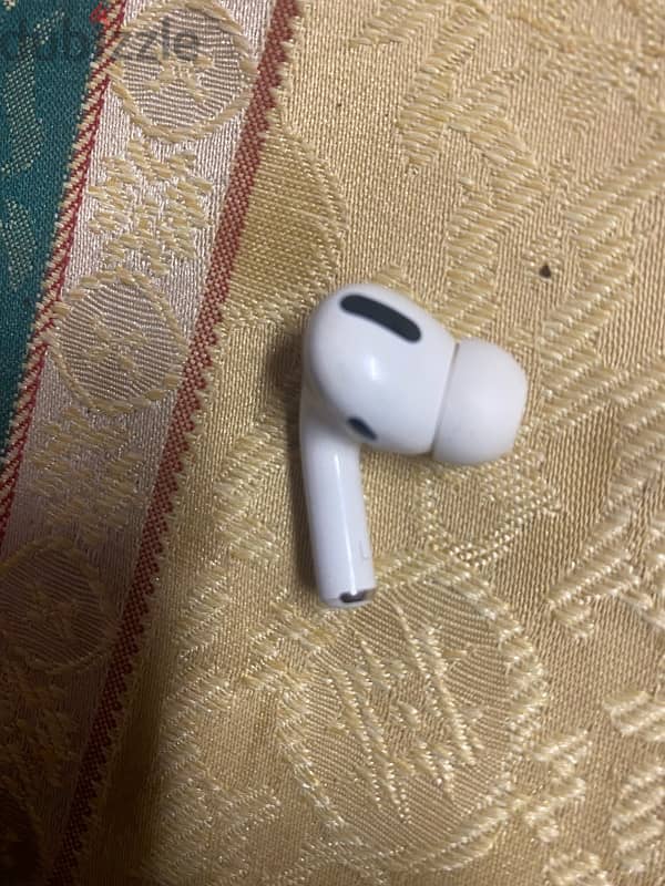 AirPods Pro 8