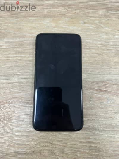 Iphone 11 pro max 64 gb UAE version in perfect condition