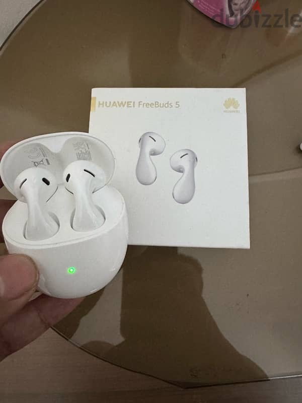 Huawei FreeBuds 5 1