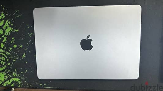 Apple Macbook Air M2 512GB Like New