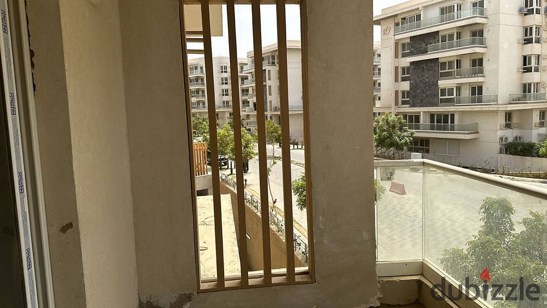 Apartment for sale, 120 meters, with a prime view and a lowest down payment in the market, in Mountain View i City, New Cairo. 3