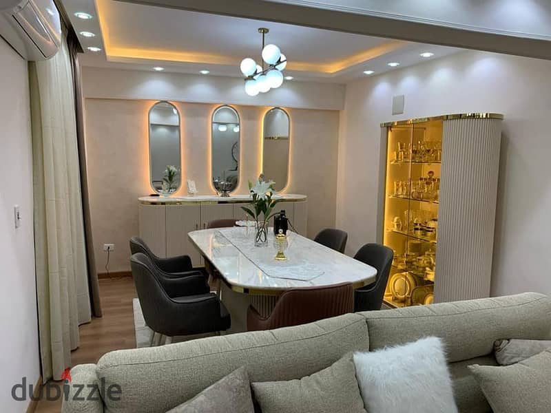 Villa finished with air conditioning for sale directly across from Hyde Park in the Revali compound on the Suez Road. 4