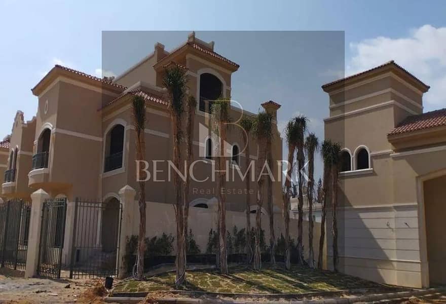 Villa Townhouse 215m for sale in La Vista Compound, El Patio Town, Fifth Settlement, New Cairo, next to AUC, Hyde Park Compound, and Suez Road 19