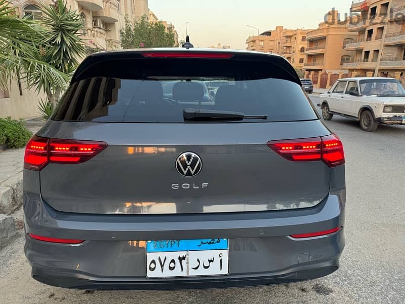 Volkswagen Golf  8 2022  8 فولكسفاغن جولف 2