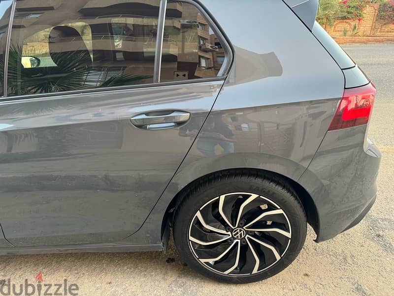 Volkswagen Golf  8 2022  8 فولكسفاغن جولف 4