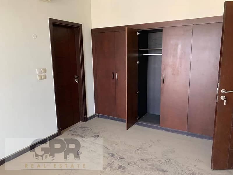 Apartment for sale Ready to move Next to AUC 2