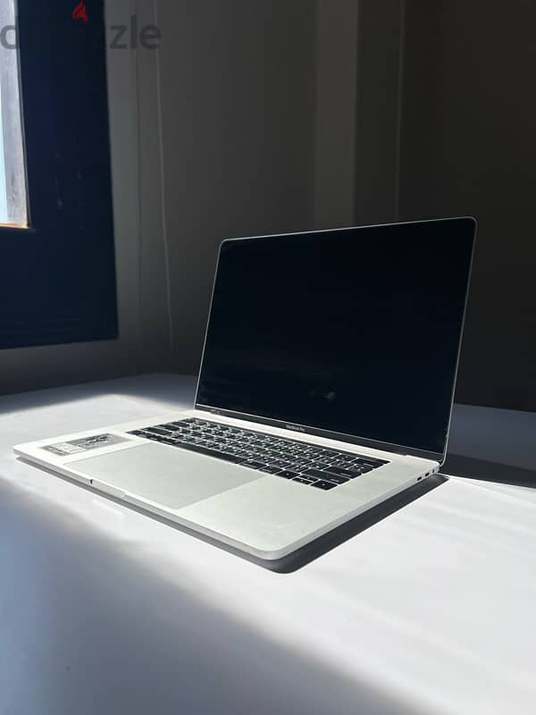 MacbookPro 2017 15 inch 5