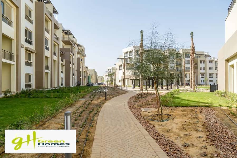 FOR SALE IN UPTOWN CAIRO 3BEDROOMS VIEW LANDSCAPE 8