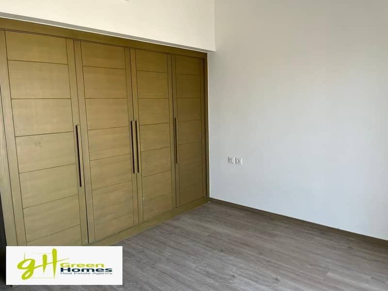 Town House for sale in Uptown Cairo 8