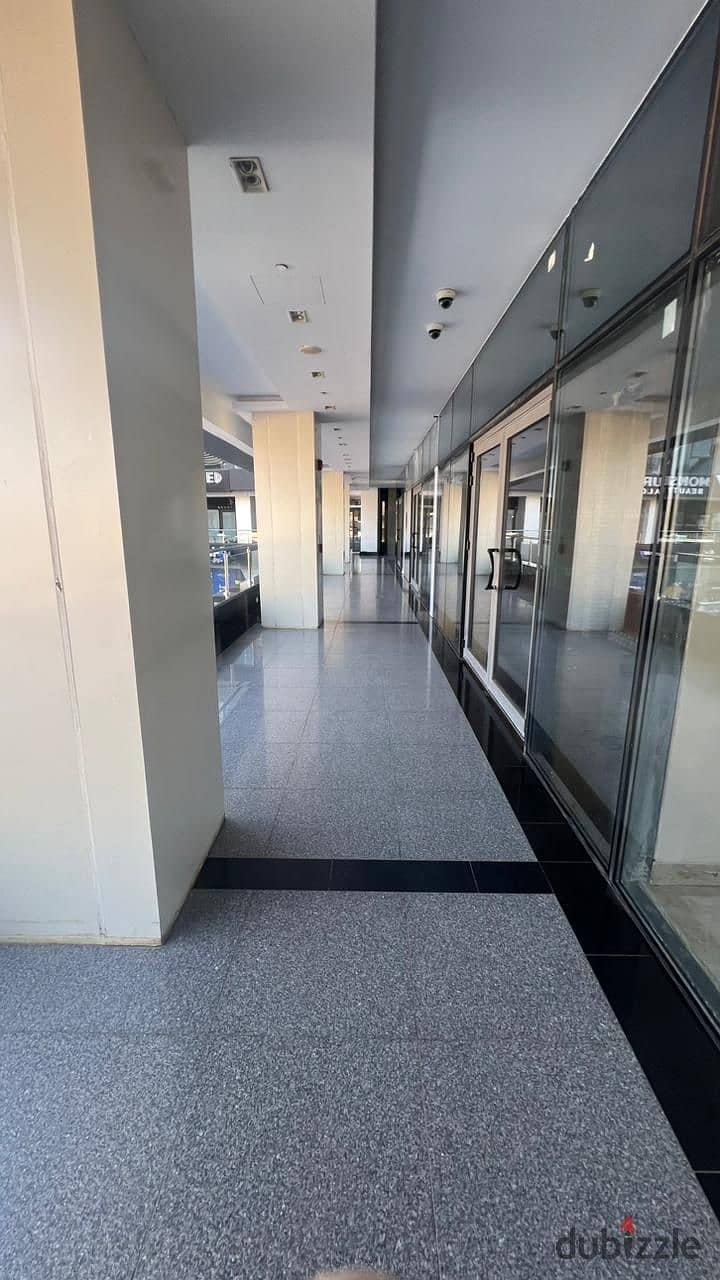 Shop for Rent in The Gate Plaza el Sheikh Zayed 8