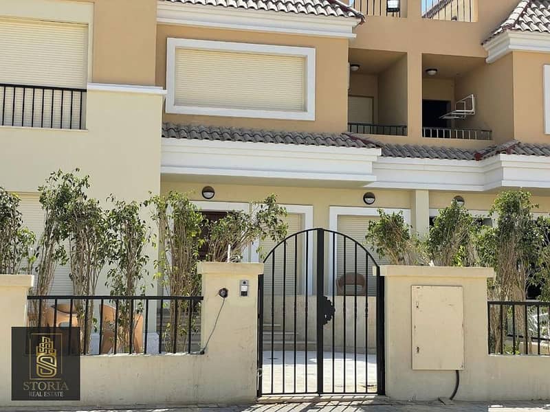 At a very special price, a 5-bedroom villa for sale in New Cairo, directly next to Madinaty, in Sarai Compound, with a down payment of only 10% and in 8