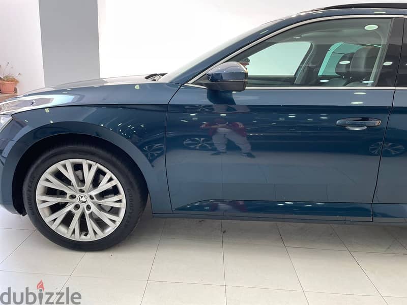 سكودا سوبيرب ٢٠٢١ اعلي فئه فابريكا - Skoda Superb 2021 4