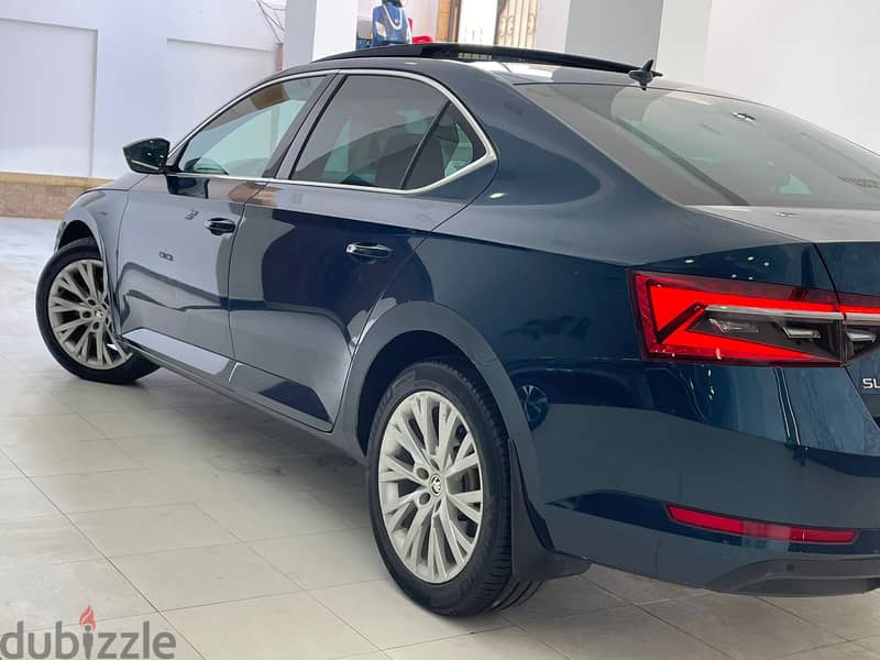 سكودا سوبيرب ٢٠٢١ اعلي فئه فابريكا - Skoda Superb 2021 9