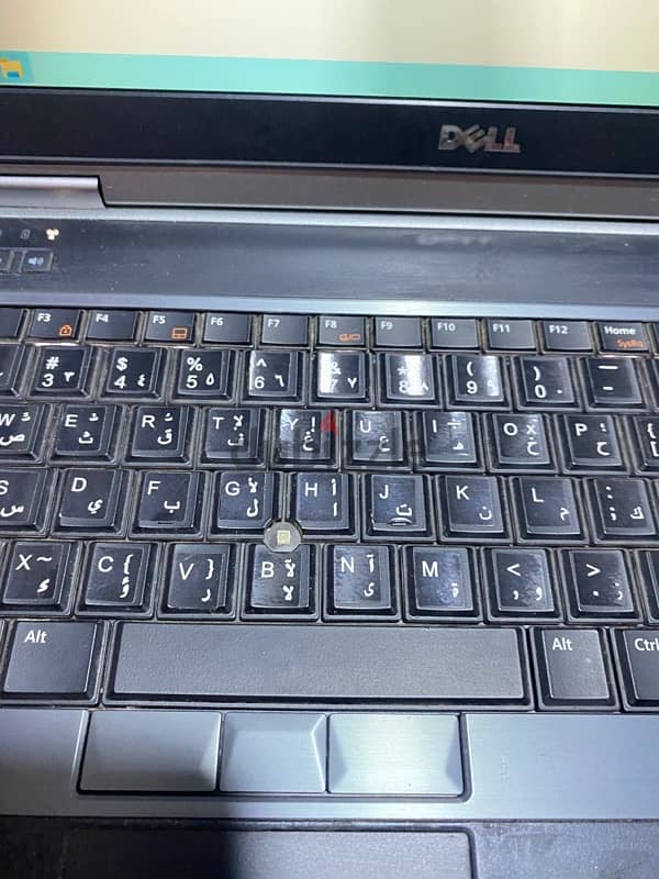 Dell latitude E6530 11