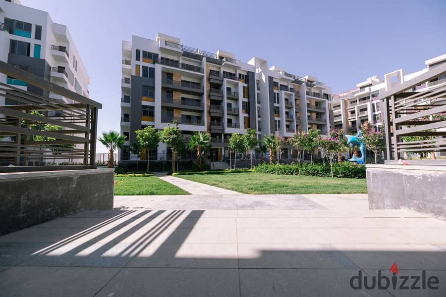 Apartment for sale with a down payment of 451 thousand for sale in the compound, 7 minutes from AUC University. Receive your home inside the compound. 3