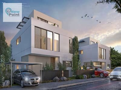 Own a fully finished townhouse with immediate delivery in the most distinguished compound in Shorouk City, Al Burouj