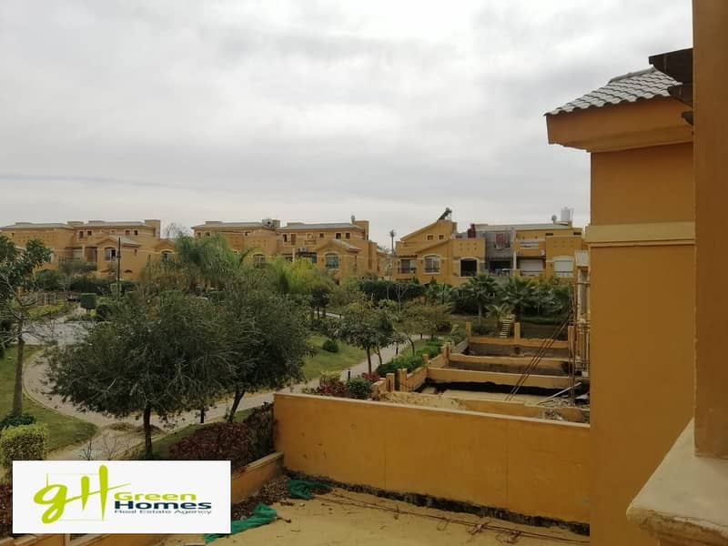 Townhouse for sale in Dyar Compound in New Cairo, area 250 m 5