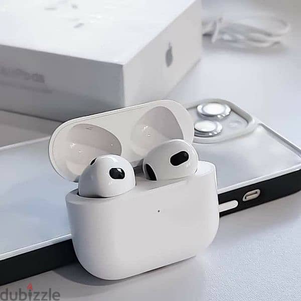 Airpods 3  المواصفات امكانيه تغيير الاسم مع اوبشن التحكم في تاتش 4