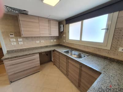 Apartment for rent at New Giza شقة للإيجار بكمبوند  نيو جيزة موقع مميز