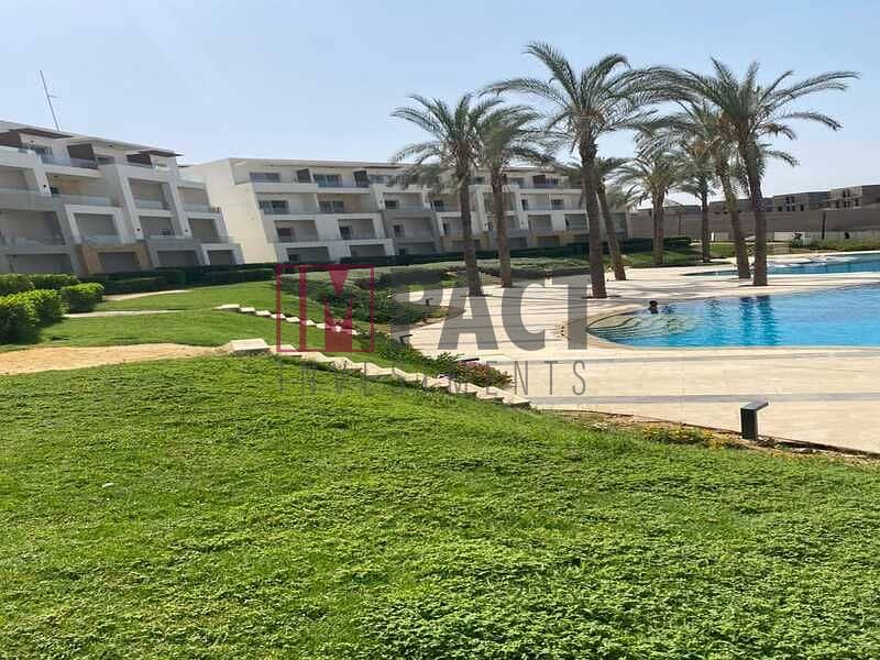 Chalet for sale in The Grove, Ain Sokhna  Chalet for sale, immediate receipt, fully finished, super deluxe, in The Groove, near Porto Sokhna and the M 5