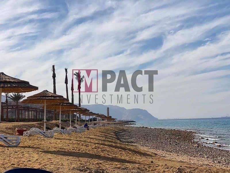 Chalet for sale in The Grove, Ain Sokhna  Chalet for sale, immediate receipt, fully finished, super deluxe, in The Groove, near Porto Sokhna and the M 14