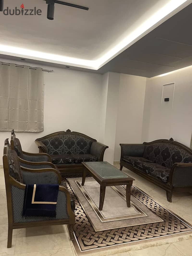 Furnished apartment for rent First residence in Banafseg, 10 villas in the First Settlement 4