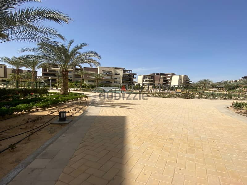 Duplex for sale at New Giza دوبلكس للبيع بكمبوند نيو جيزة 1