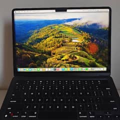 MacBook Air M2 13.6 inch 2022 Model 0