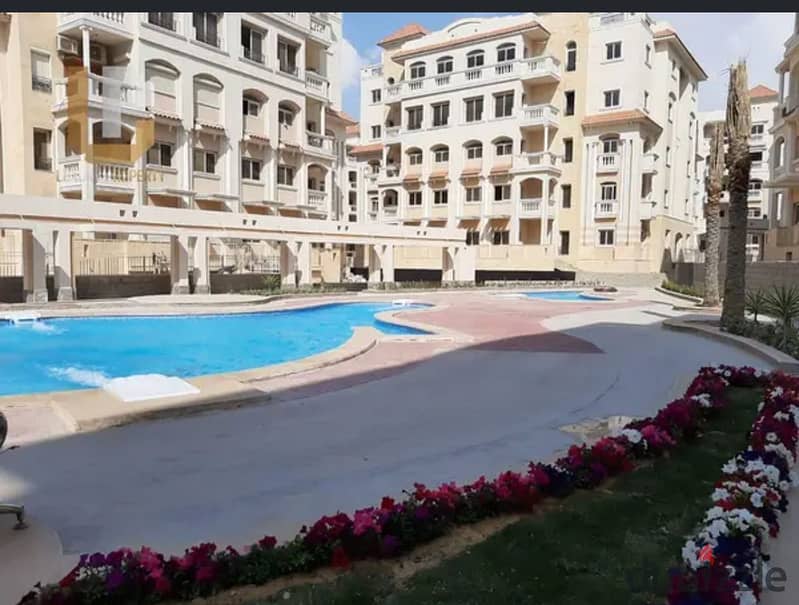 The best opportunity at the lowest price for an apartment of 153 meters, Ready to move first floor, in a prime location and a prime view in the Cairo 2